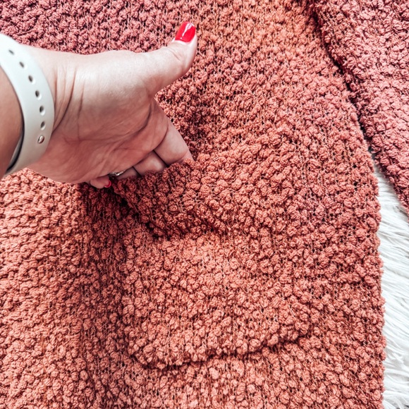 Listicle | Oversized Teddy Knit Sweater | M - Picture 3 of 4